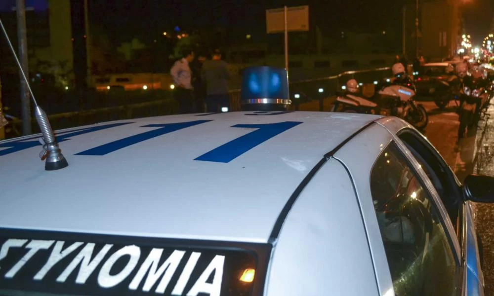 Αργυρούπολη: Θρίλερ με νεκρό αστυνομικό μέσα σε αυτοκίνητο